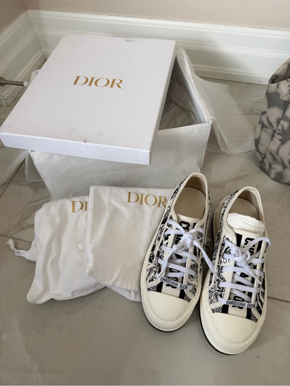 Dior limited Edition Walk'n'Dior Platform Sneaker